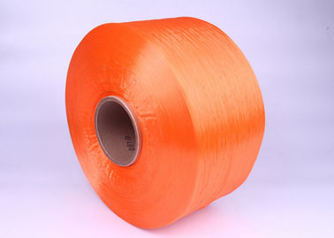 중국 연한 색 150D/48F 폴리프로필렌 PP는, 양말을 만들기를 위한 300D 끌기에 의하여 무늬를 짜넣은 털실 실을 감습니다 협력 업체