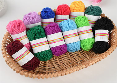 중국 뜨개질을 하는 손, ODM를 위한 분류된 색깔 DIY 공 100% 아크릴 크로셰 뜨개질 털실 협력 업체